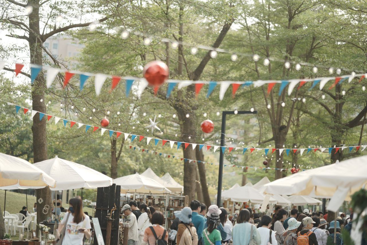 謝謝，和風煦煦的南方聖誕市集 2025🌲